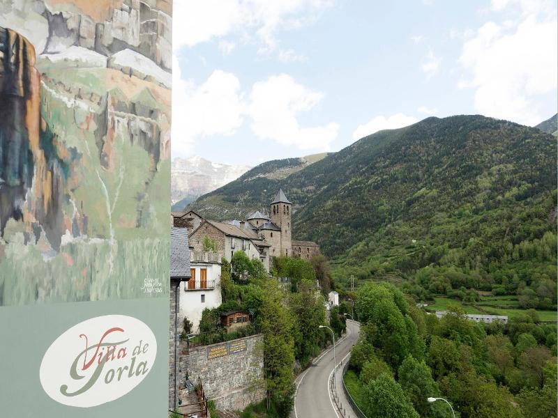 Hotel Villa De Torla image