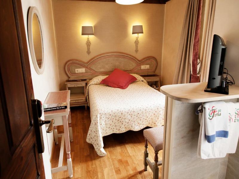 Hotel Villa De Torla image