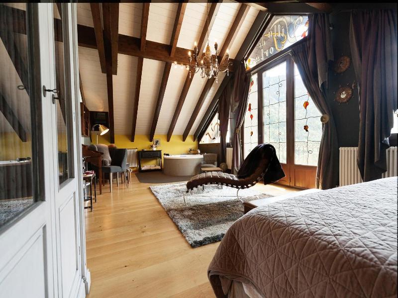 Hotel Villa De Torla image