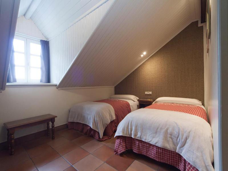 Hotel Villa De Torla image