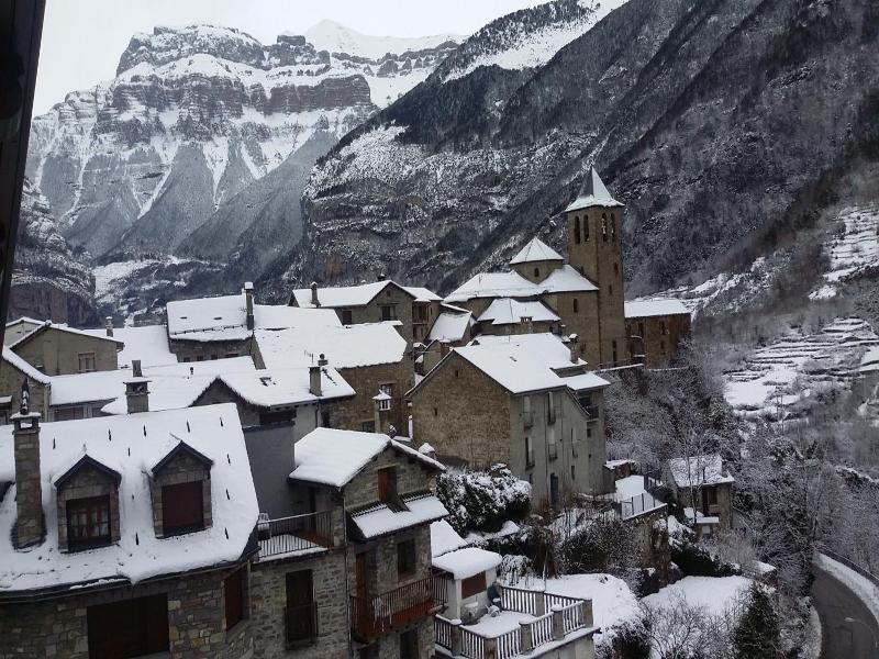Hotel Villa De Torla image