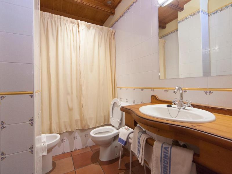 Hotel Villa De Torla image