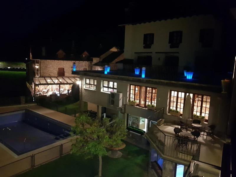 Hotel Villa De Torla image