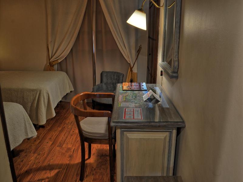 Hotel Villa De Torla image