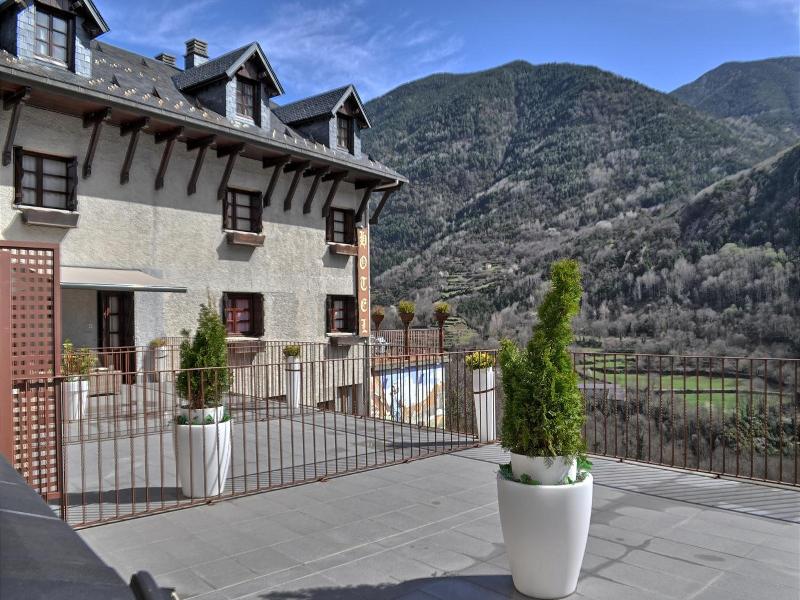 Hotel Villa De Torla image