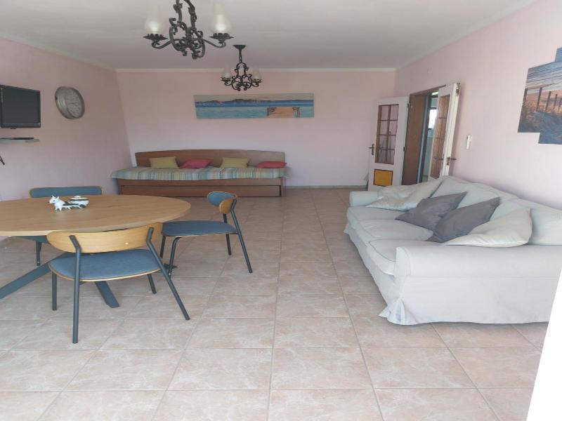 Residence 1000 Roses image