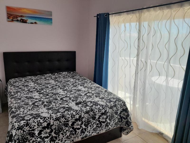Residence 1000 Roses image