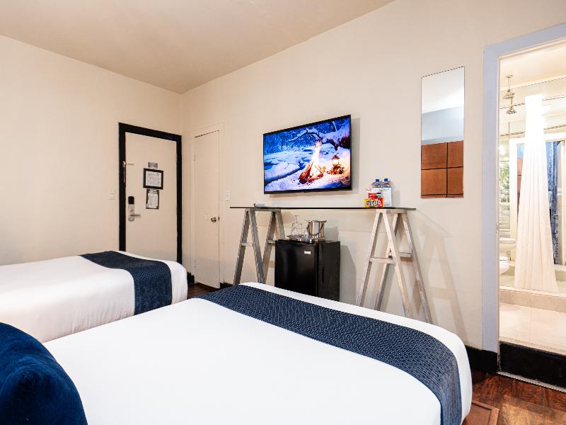 Chesterfield Hotel & Suites image