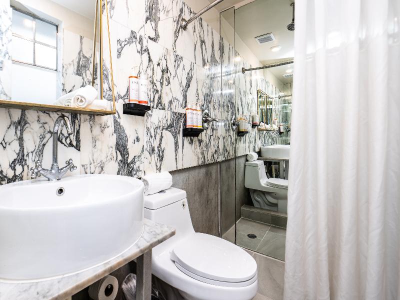Chesterfield Hotel & Suites image