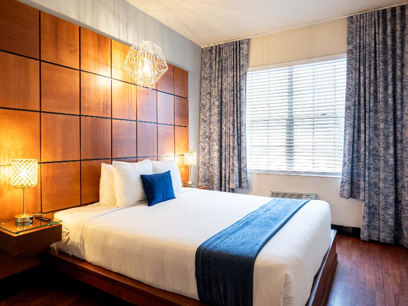 Chesterfield Hotel & Suites image