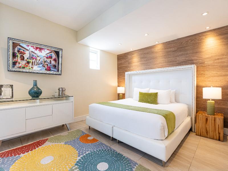 Chesterfield Hotel & Suites image