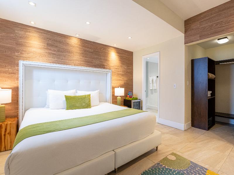 Chesterfield Hotel & Suites image