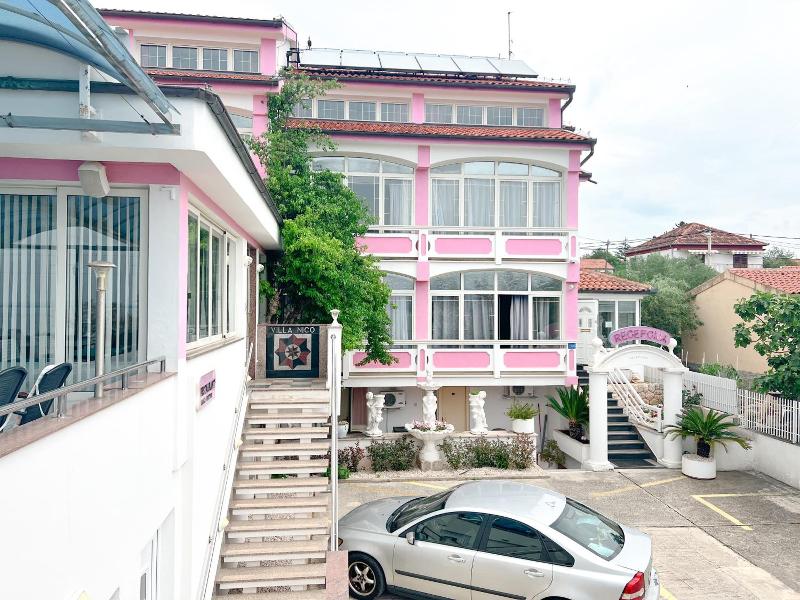 Villa Nico image