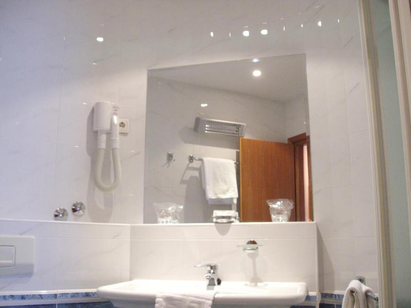 Hotel Neva image