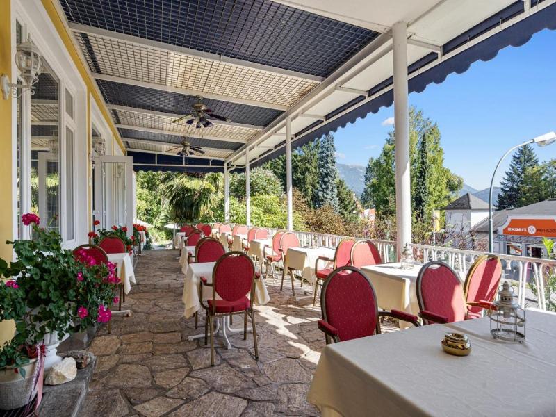 Hotel Nikolasch image