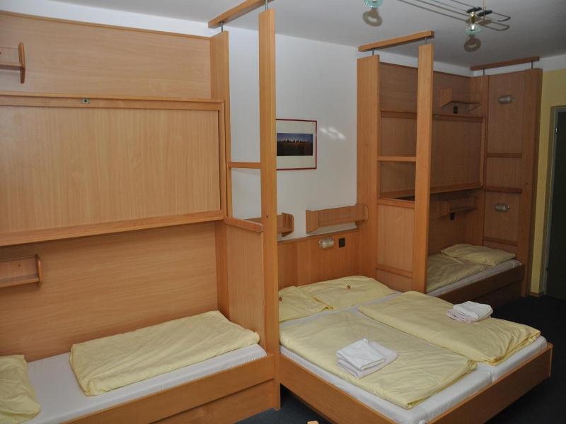 Eduard Heinrich Haus Hostel image