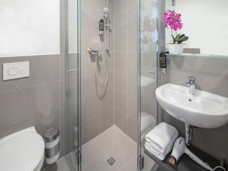 Trio Apartment Hotel Berlin image