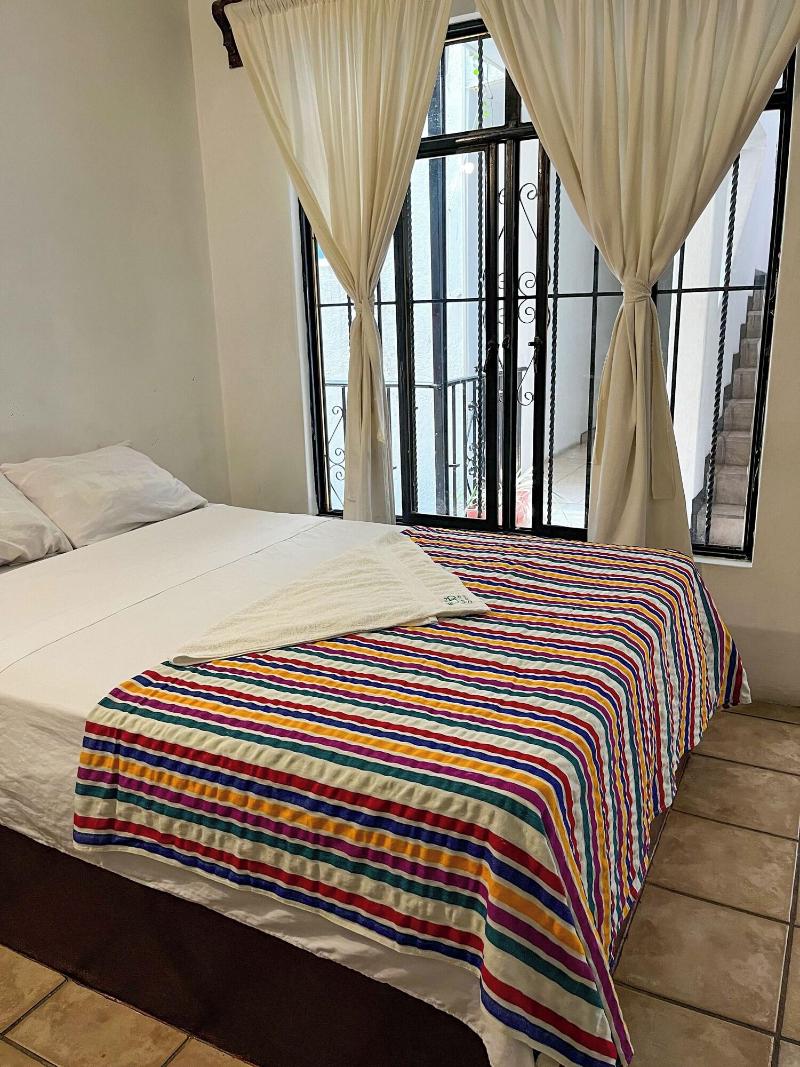 Hotel Om Downtown image