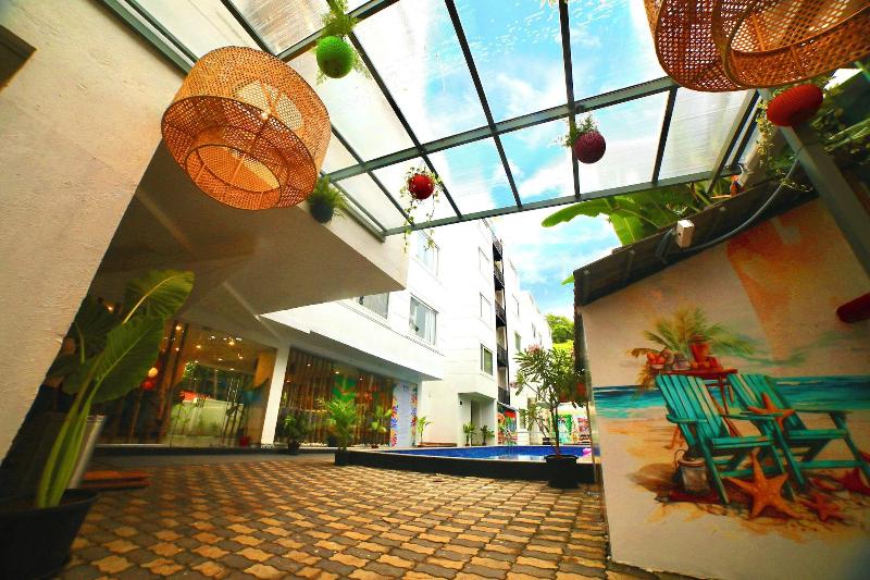 Hue Guh The Porto Candolim image