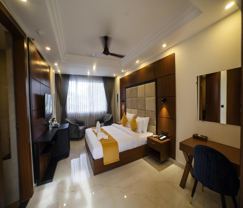 Hue Guh The Porto Candolim image