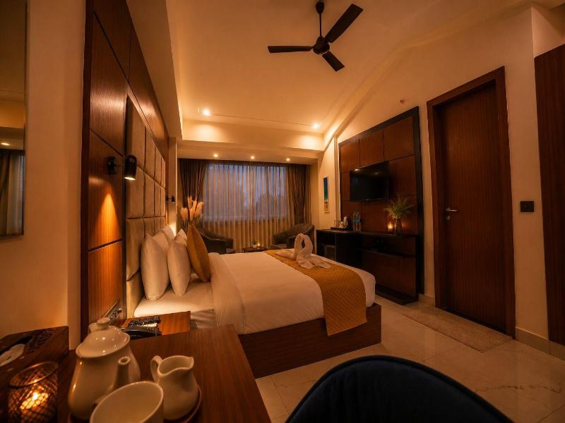Hue Guh The Porto Candolim image