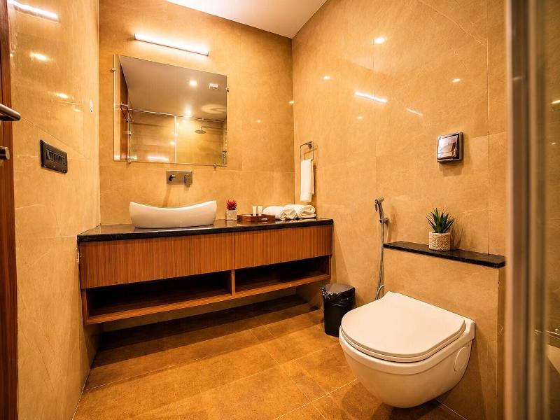 Hue Guh The Porto Candolim image