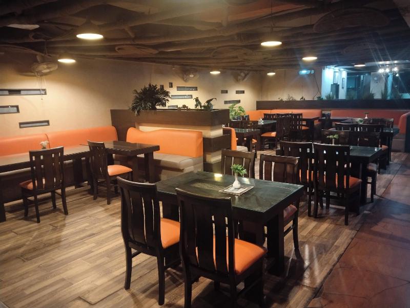 Apex Hotel image