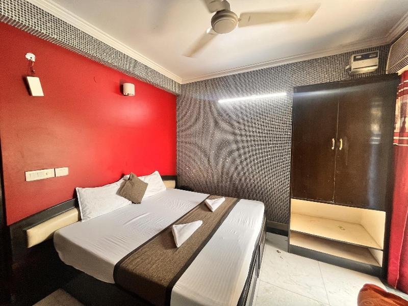 Hotel Grand Highway image