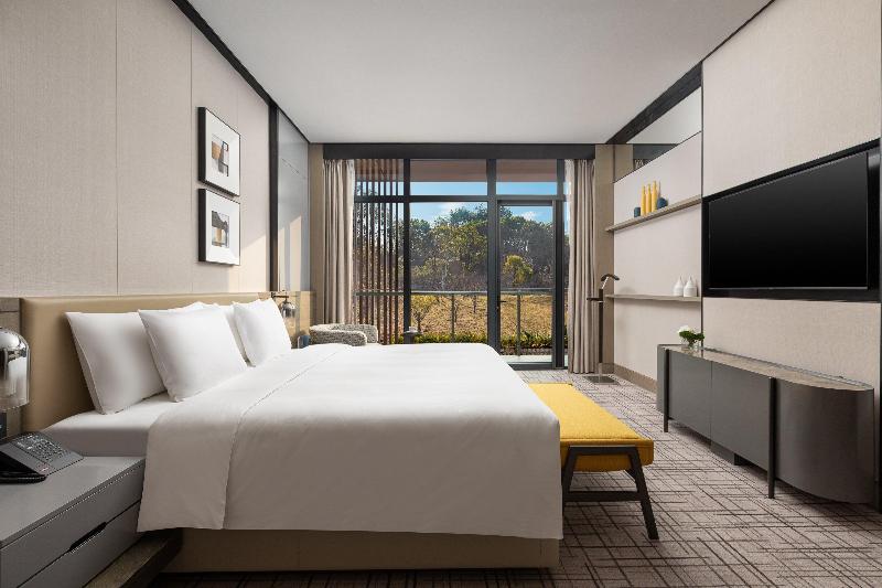 Crowne Plaza Quzhou.an IHG Hotel image