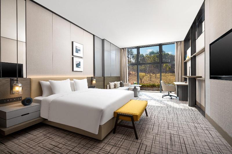 Crowne Plaza Quzhou.an IHG Hotel image