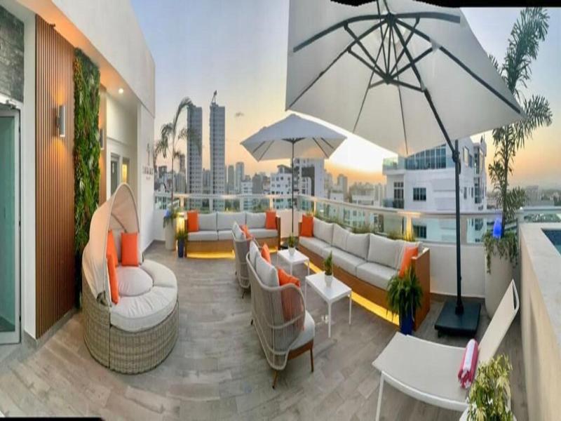 Central Suites Tower image
