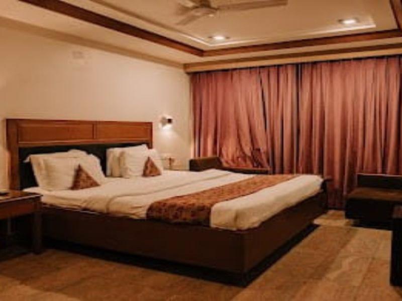 Hotel Punjab Palace