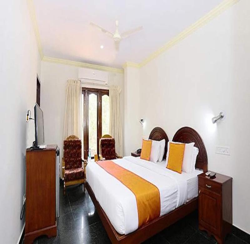 Fabhotel Wateredge Beach Resort image