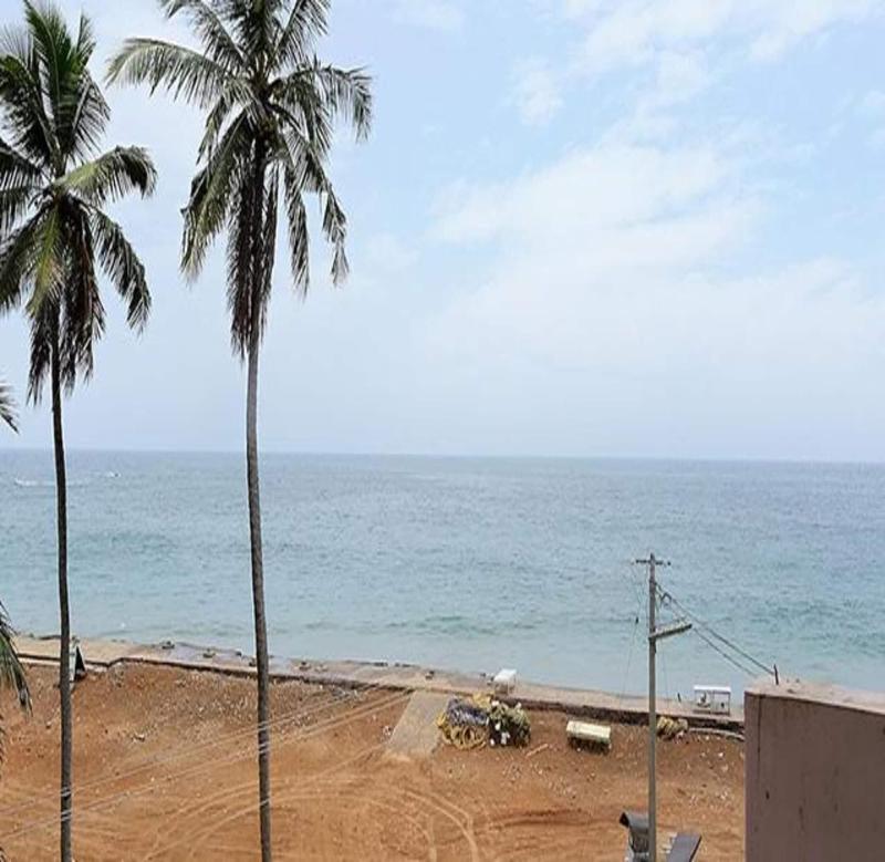 Fabhotel Wateredge Beach Resort image