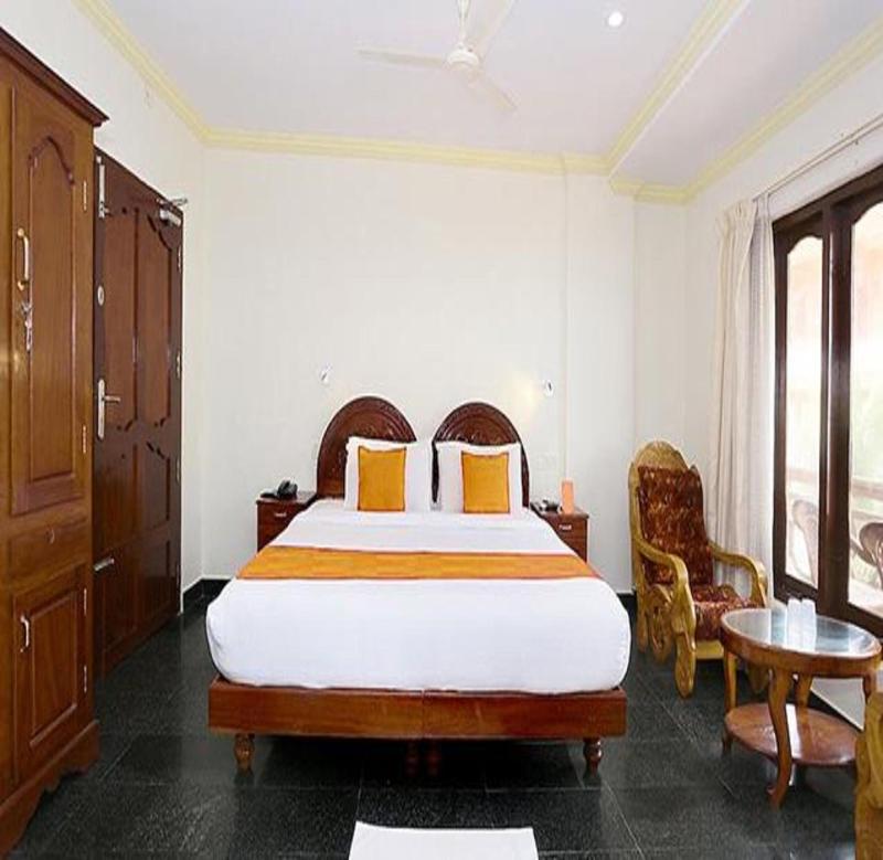 Fabhotel Wateredge Beach Resort image