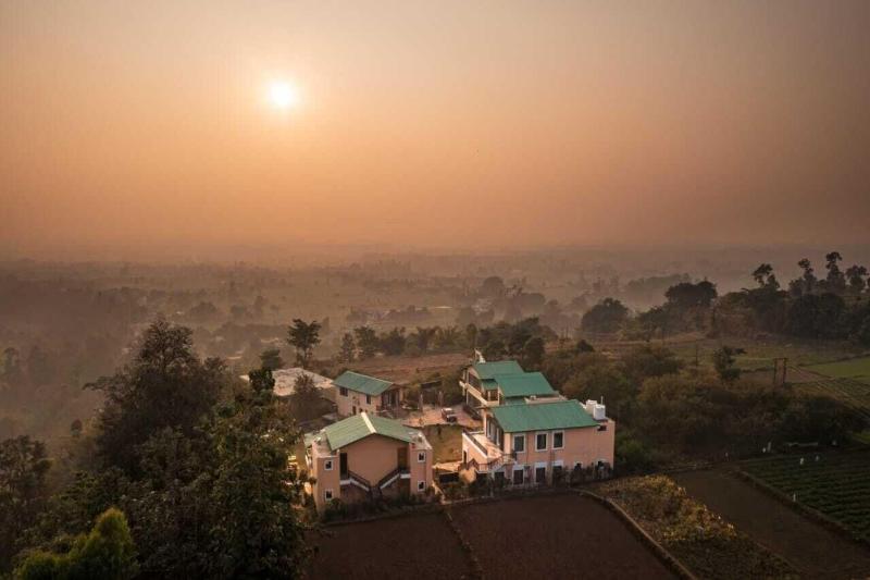 Maulik Retreat