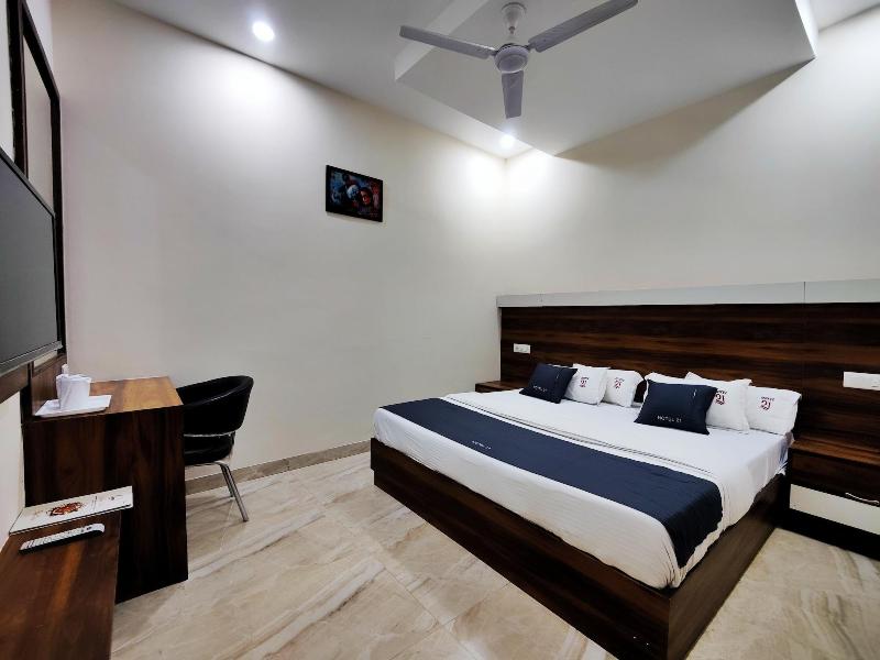 Hotel 21 Chandigarh image