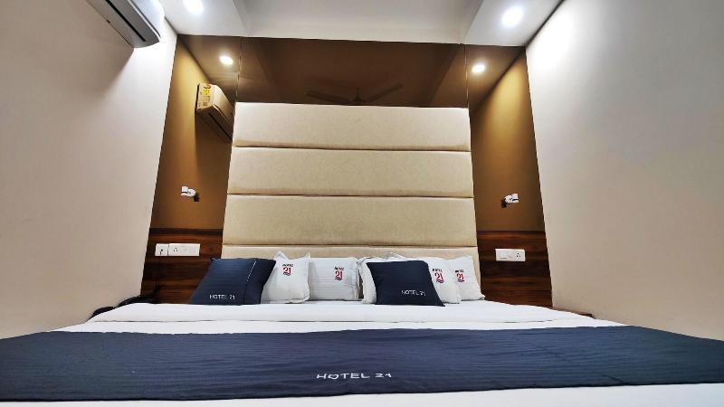 Hotel 21 Chandigarh image