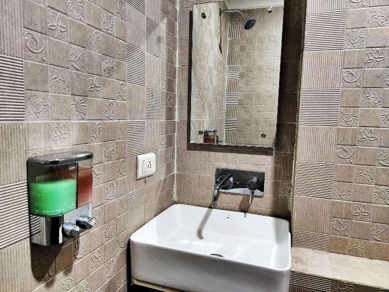 Hotel 21 Chandigarh image