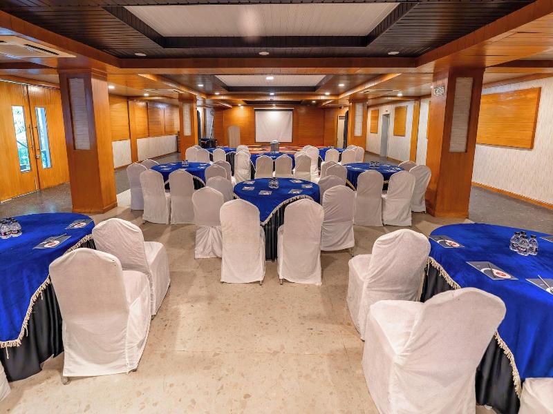 Monteria Resort image
