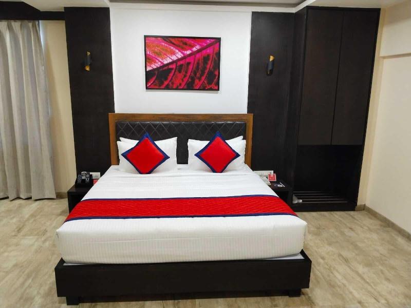 Monteria Resort image