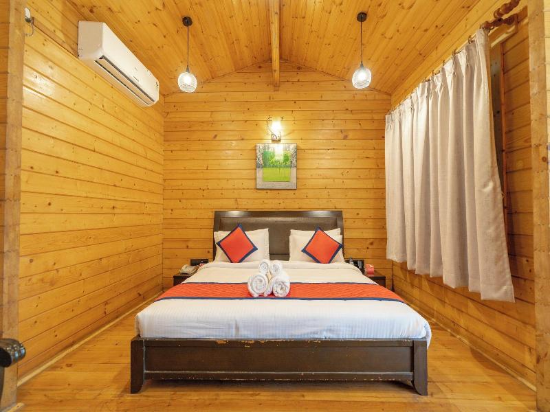 Monteria Resort image