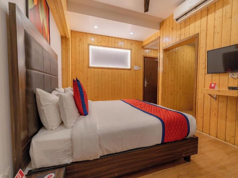Monteria Resort image