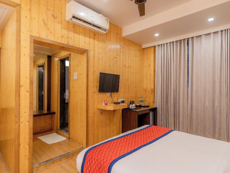 Monteria Resort image