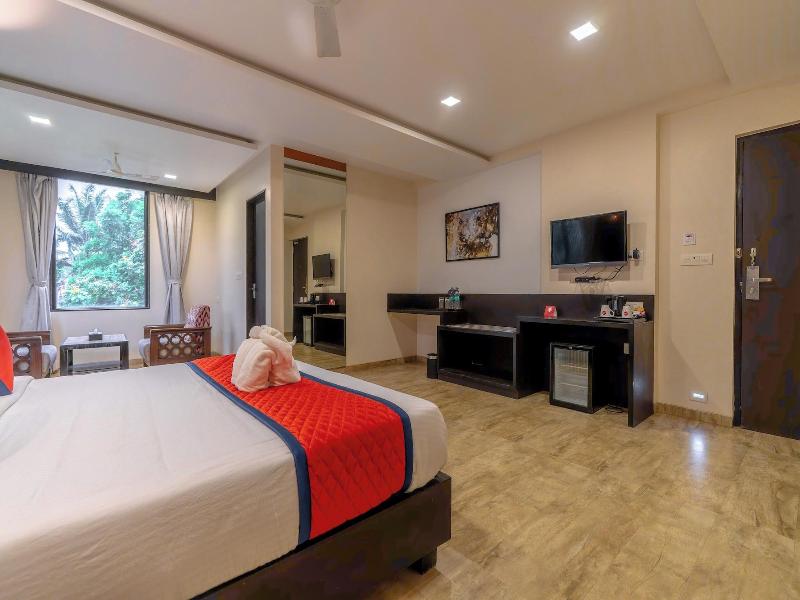 Monteria Resort image