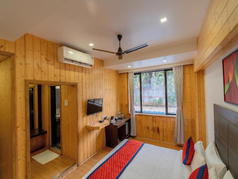 Monteria Resort image