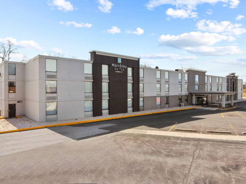 Mainstay Suites Chambersburg image