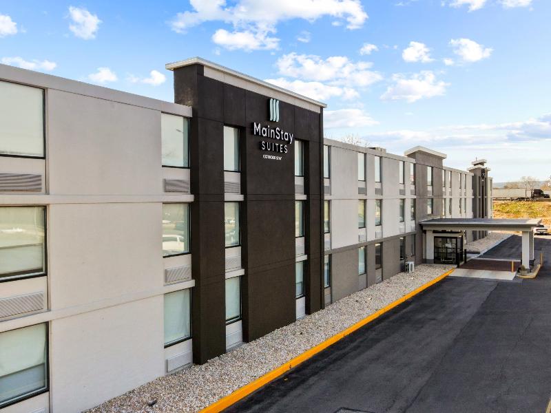 Mainstay Suites Chambersburg image