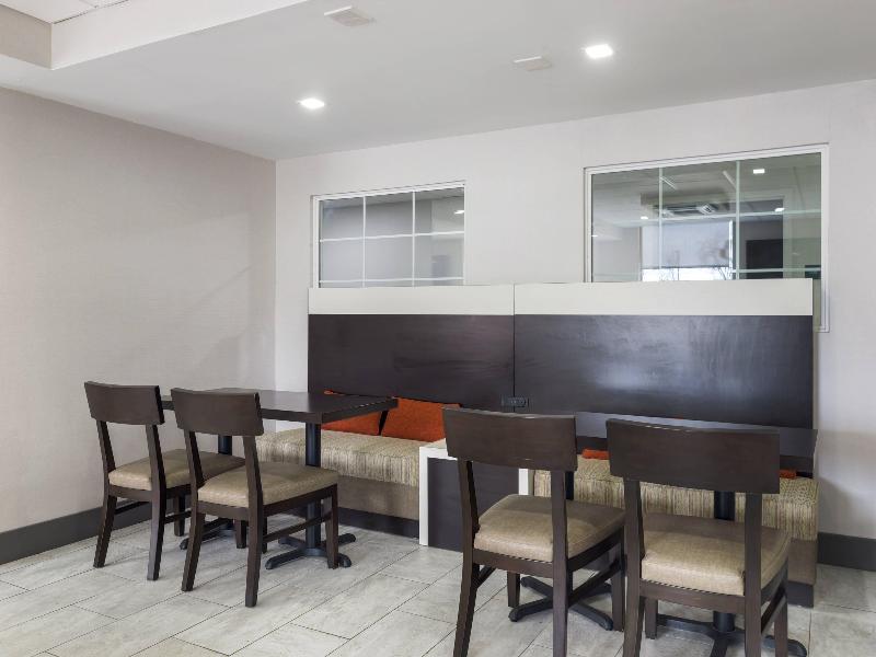 Mainstay Suites Chambersburg image
