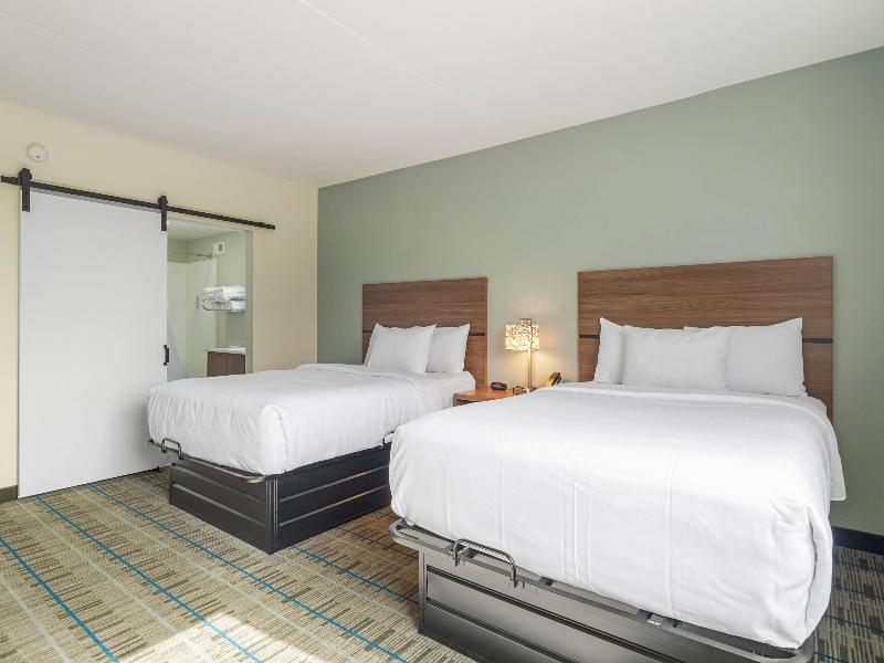 Mainstay Suites Chambersburg image